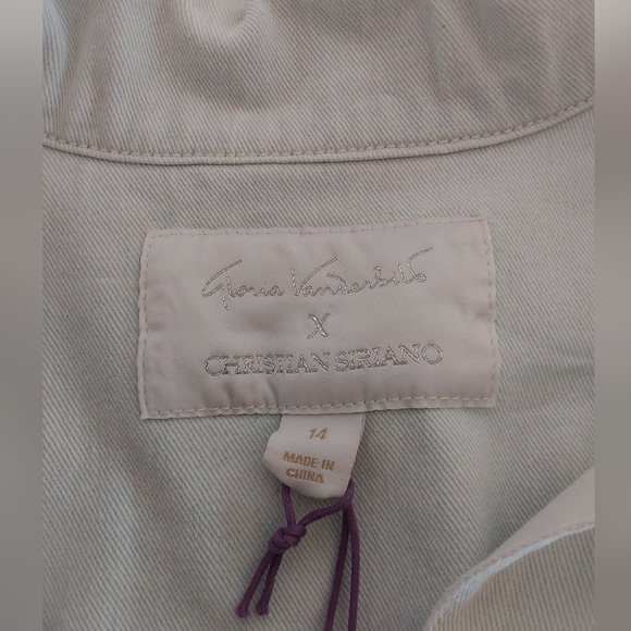 Gloria Vanderbilt x Christian Siriano Light Wash Denim Jacket 14 - Picture 2 of 9